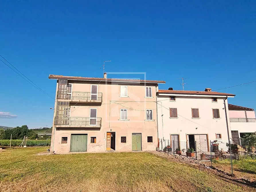 Immagine 3 di Rustico / casale in vendita  in Località Pozzoi a Cavaion Veronese