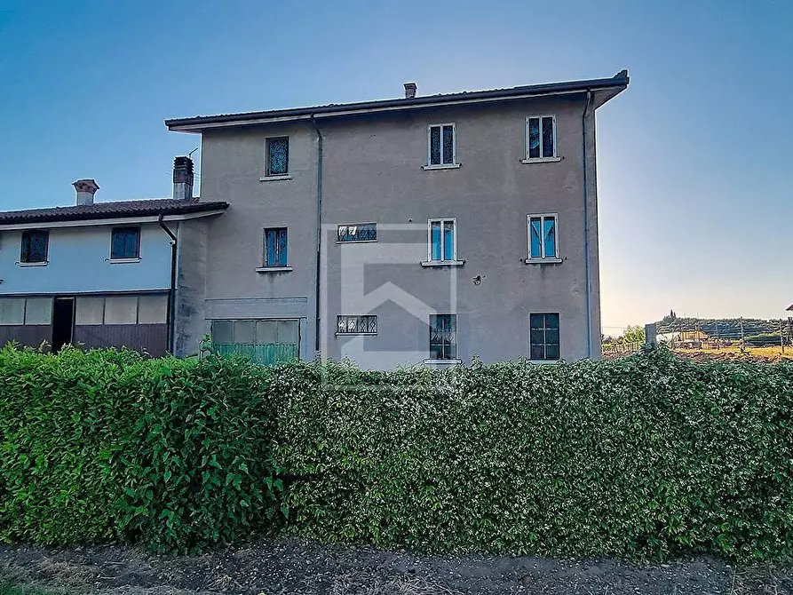 Immagine 4 di Rustico / casale in vendita  in Località Pozzoi a Cavaion Veronese