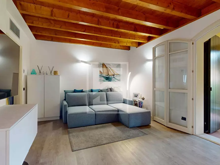Immagine 2 di Appartamento in vendita  in Via del Torchio 21/F a Calvagese Della Riviera