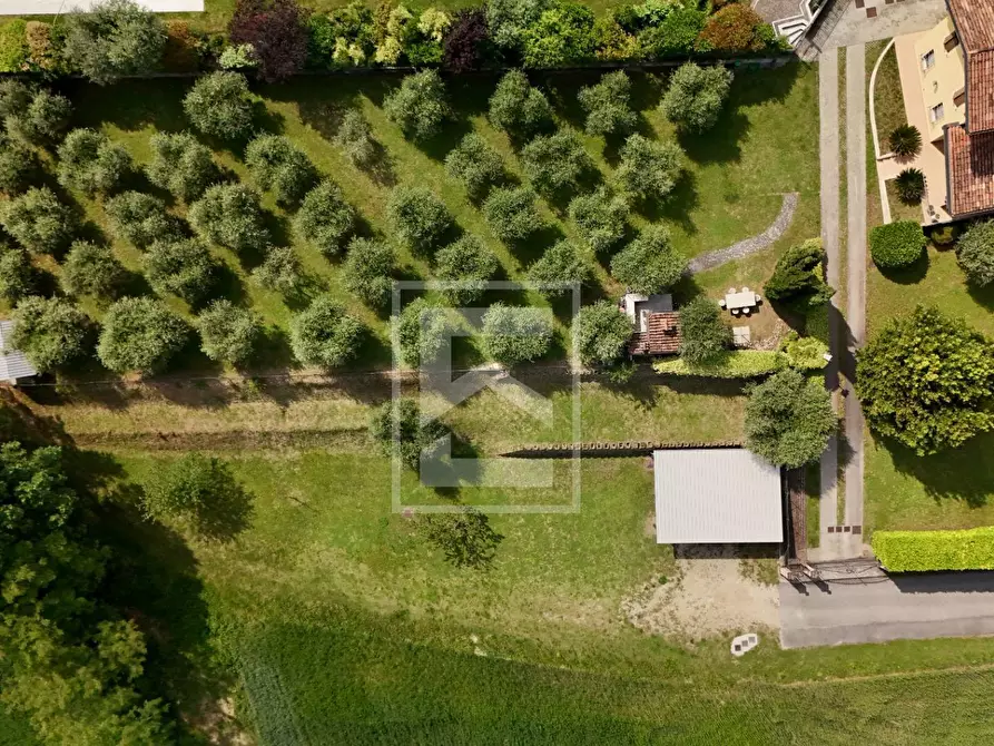 Immagine 3 di Villa in vendita  in Via Mella 6 a Desenzano Del Garda