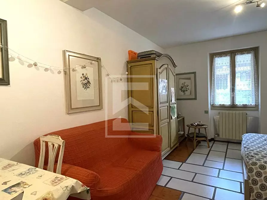 Immagine 20 di Appartamento in vendita  in via Zanardelli 228 a Gardone Riviera