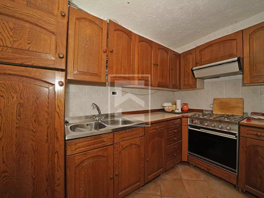 Immagine 19 di Villa in vendita  in Via Belvedere a Gardone Riviera