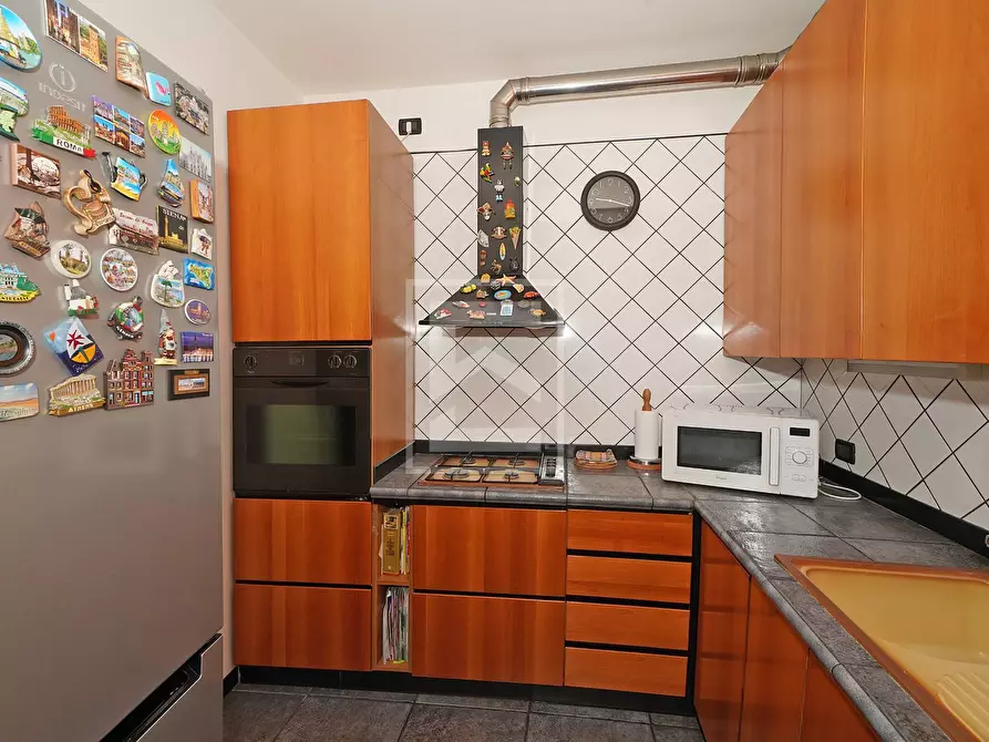Immagine 7 di Villa in vendita  in Via Belvedere a Gardone Riviera