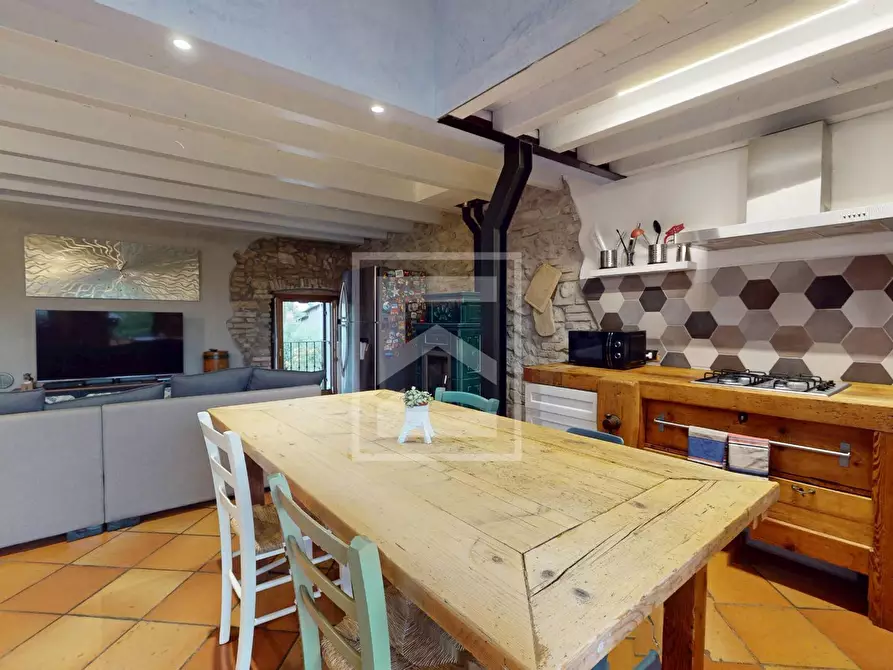 Immagine 7 di Casa semindipendente in vendita  in Località Varone 3 a Desenzano Del Garda