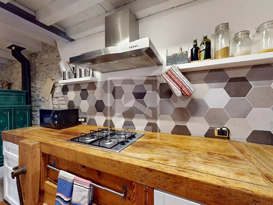 Immagine 9 di Casa semindipendente in vendita  in Località Varone 3 a Desenzano Del Garda