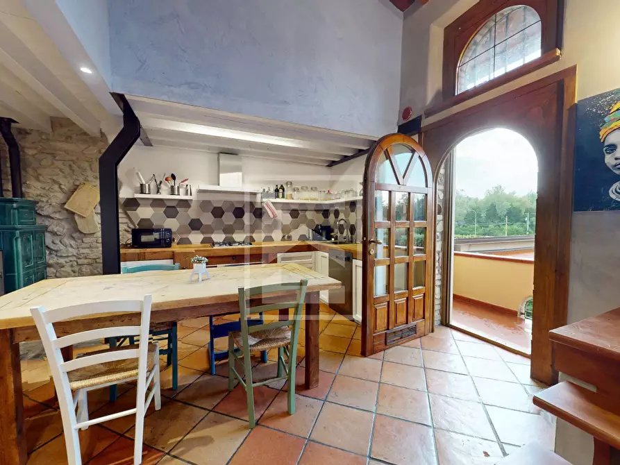 Immagine 8 di Casa semindipendente in vendita  in Località Varone 3 a Desenzano Del Garda