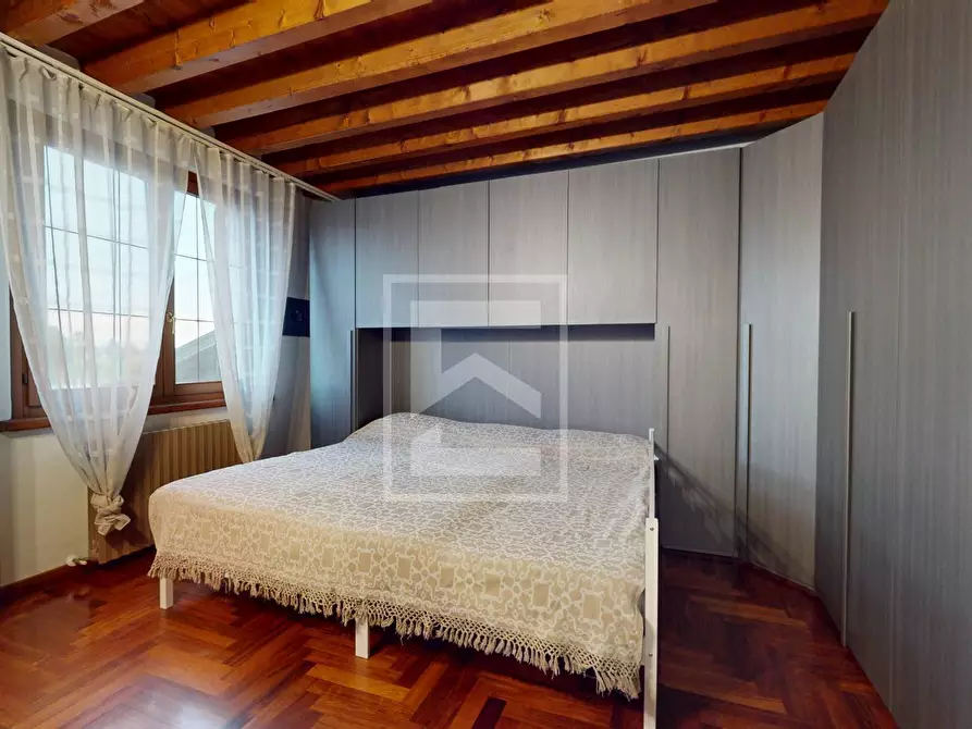 Immagine 18 di Casa semindipendente in vendita  in Località Varone 3 a Desenzano Del Garda
