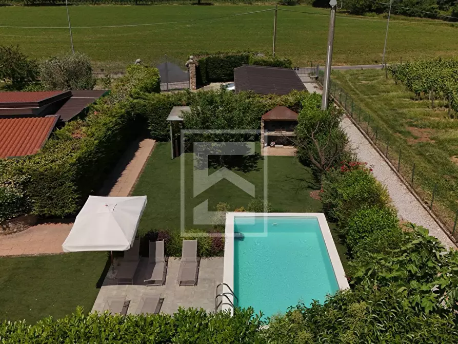 Immagine 4 di Casa semindipendente in vendita  in Località Varone 3 a Desenzano Del Garda
