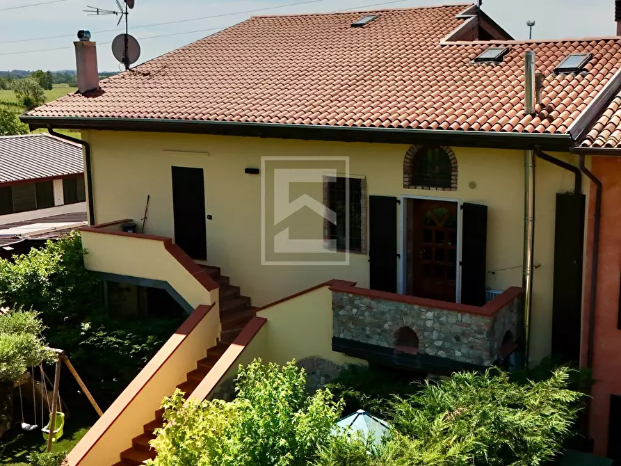 Immagine 36 di Casa semindipendente in vendita  in Località Varone 3 a Desenzano Del Garda