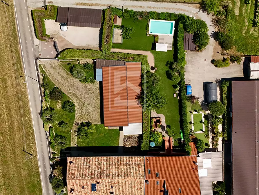 Immagine 2 di Casa semindipendente in vendita  in Località Varone 3 a Desenzano Del Garda