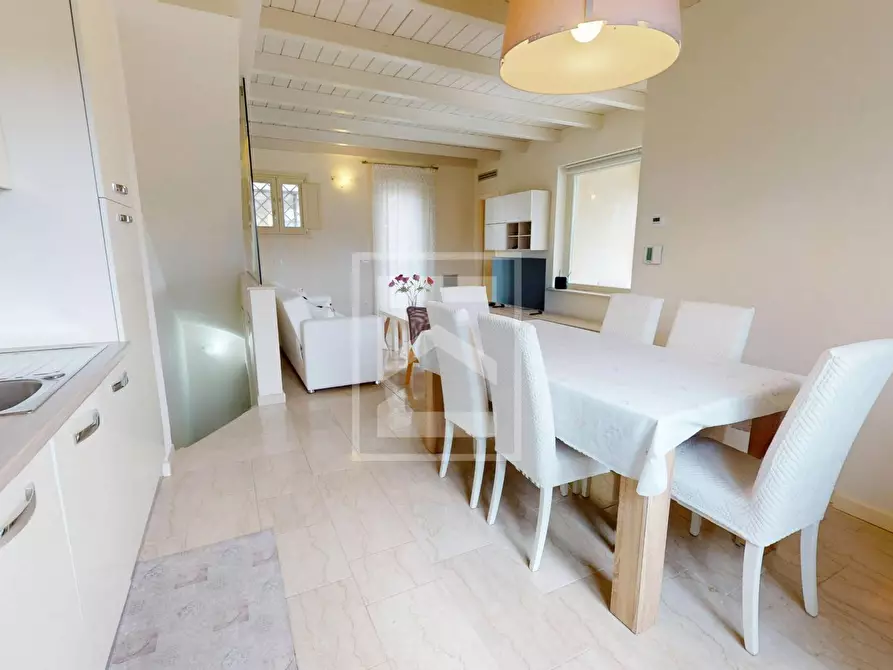 Immagine 8 di Villa in vendita  in VIA GAZZOLO 6B a Calvagese Della Riviera