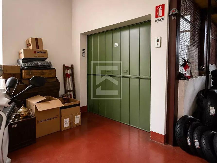 Immagine 17 di Attività commerciale in vendita  in Via Brunati 56 a Salò