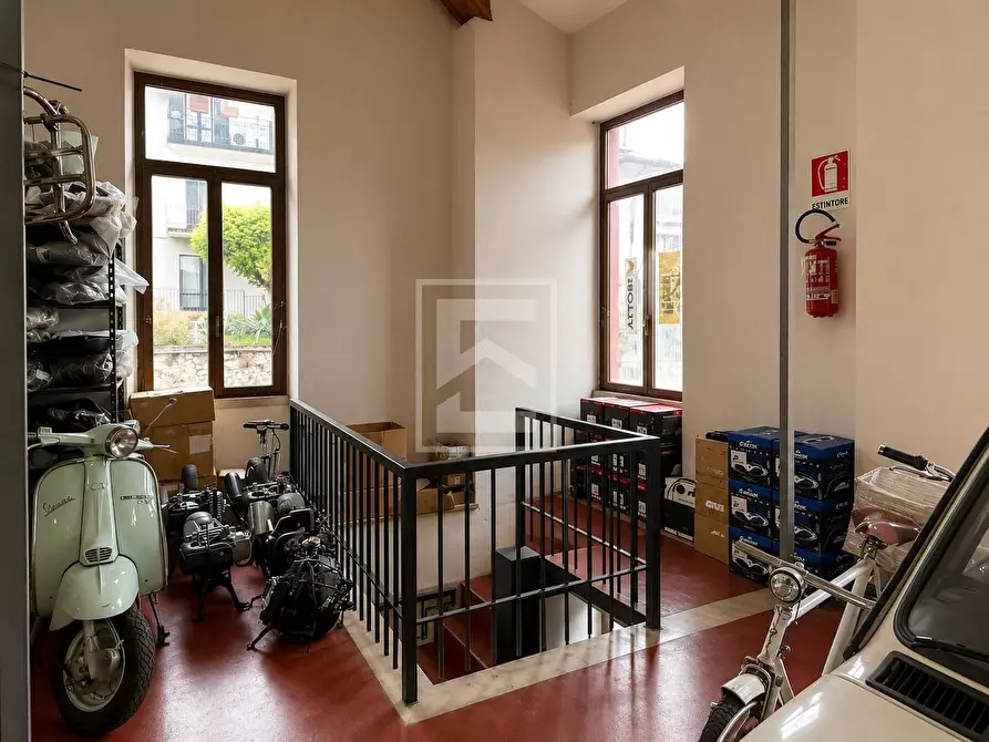Immagine 19 di Attività commerciale in vendita  in Via Brunati 56 a Salò