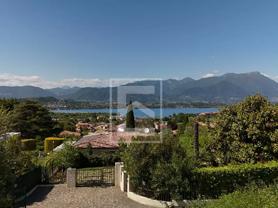 Immagine 10 di Villa in vendita  in Via G. Orlando a Calvagese Della Riviera