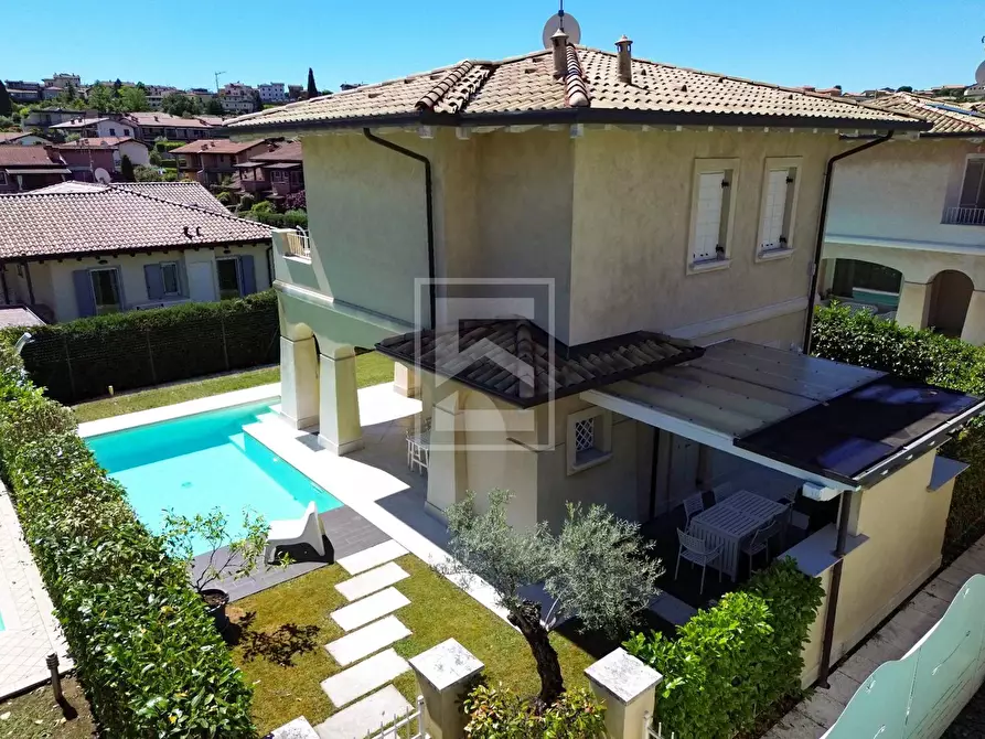 Immagine 3 di Villa in vendita  in VIA GAZZOLO 6B a Calvagese Della Riviera