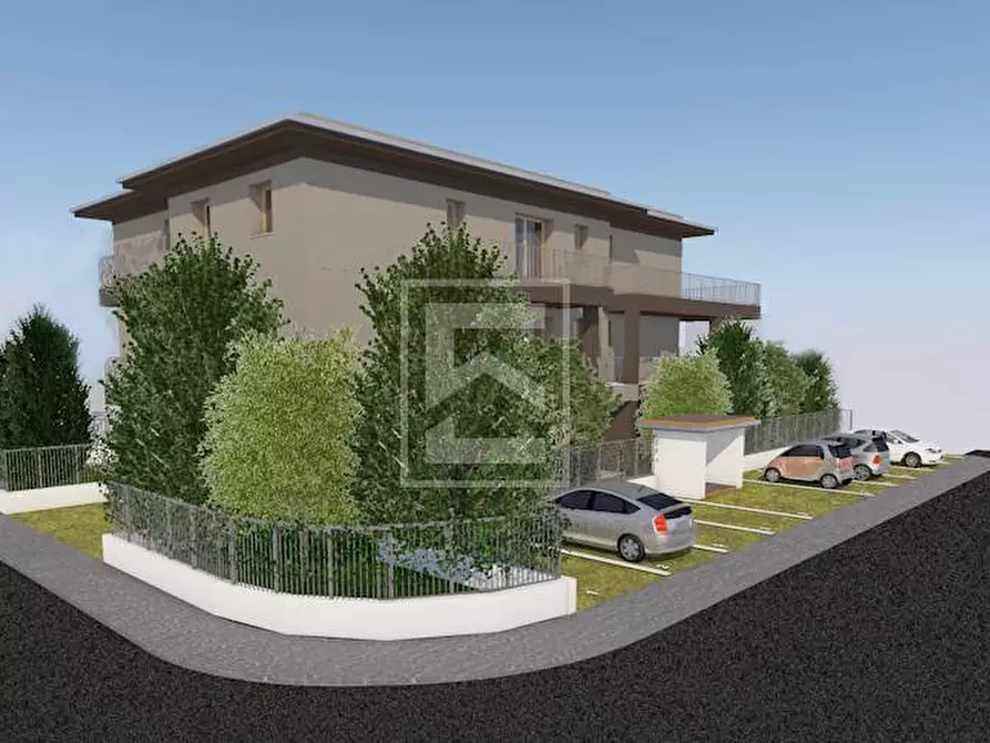 Immagine 2 di Appartamento in vendita  in Piazza della Concordia a Desenzano Del Garda