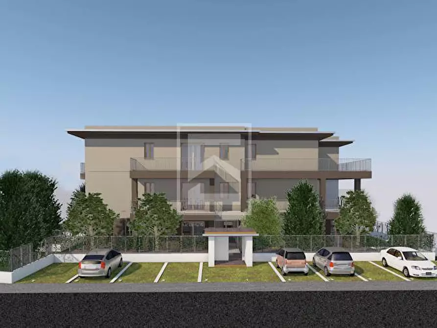 Immagine 5 di Appartamento in vendita  in Piazza della Concordia a Desenzano Del Garda