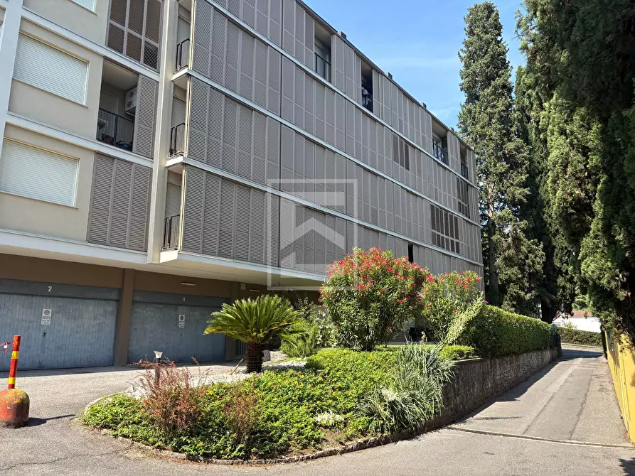 Immagine 15 di Appartamento in vendita  in VIA VITTORIALE 11 a Gardone Riviera