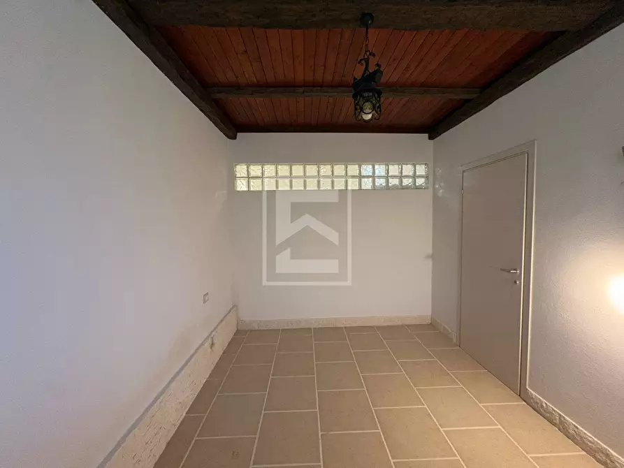 Immagine 9 di Appartamento in vendita  in VIA VITTORIALE 11 a Gardone Riviera