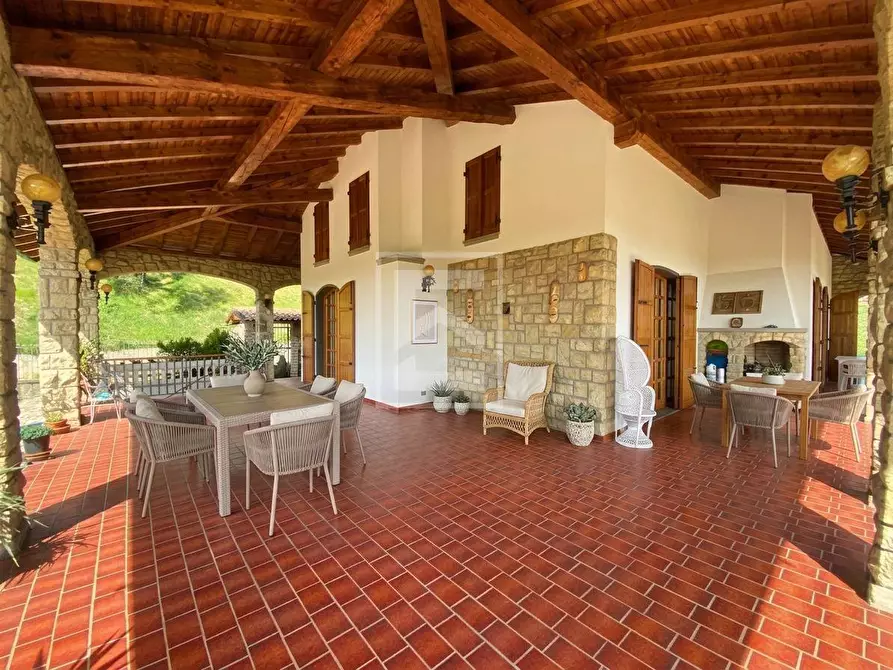 Immagine 5 di Villa in vendita  in VIA PERGOLA 36 a Calvagese Della Riviera