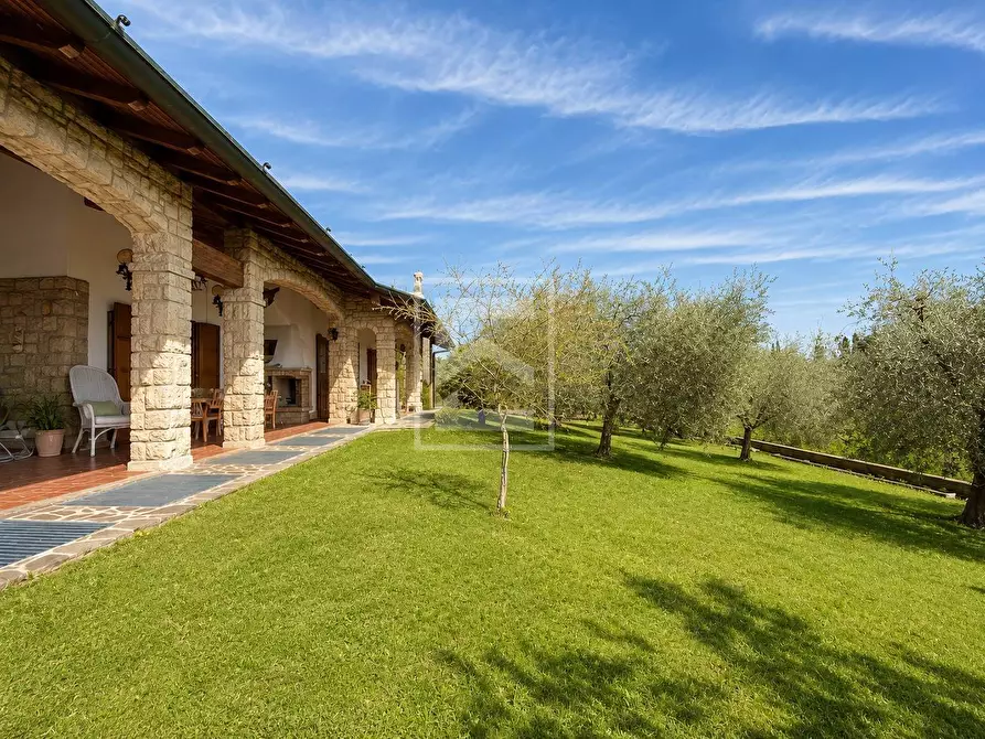 Immagine 6 di Villa in vendita  in VIA PERGOLA 36 a Calvagese Della Riviera