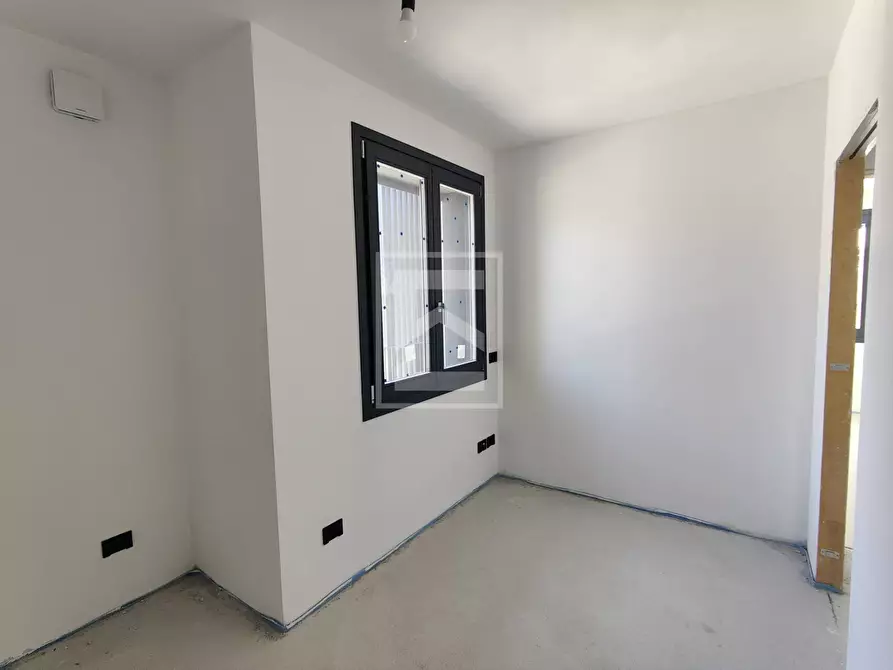 Immagine 3 di Appartamento in vendita  in vai iv novembre a Polpenazze Del Garda