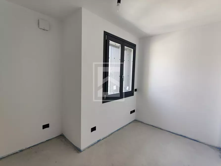 Immagine 4 di Appartamento in vendita  in vai iv novembre a Polpenazze Del Garda