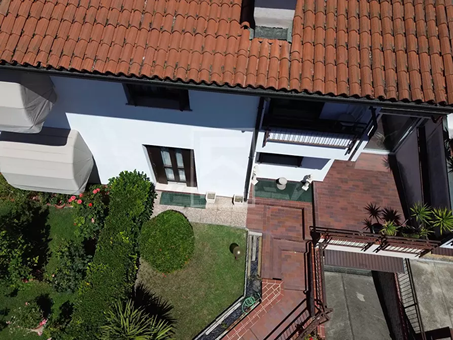 Immagine 32 di Villetta a schiera in vendita  in via don pietro minelli 23 a Salò