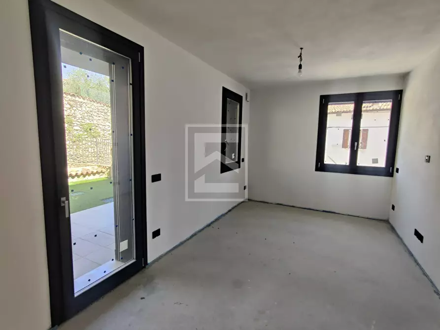 Immagine 14 di Appartamento in vendita  in vai iv novembre a Polpenazze Del Garda