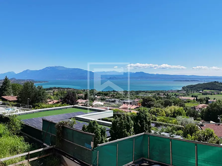 Immagine 6 di Villa in vendita  in via Ronchi a Padenghe Sul Garda