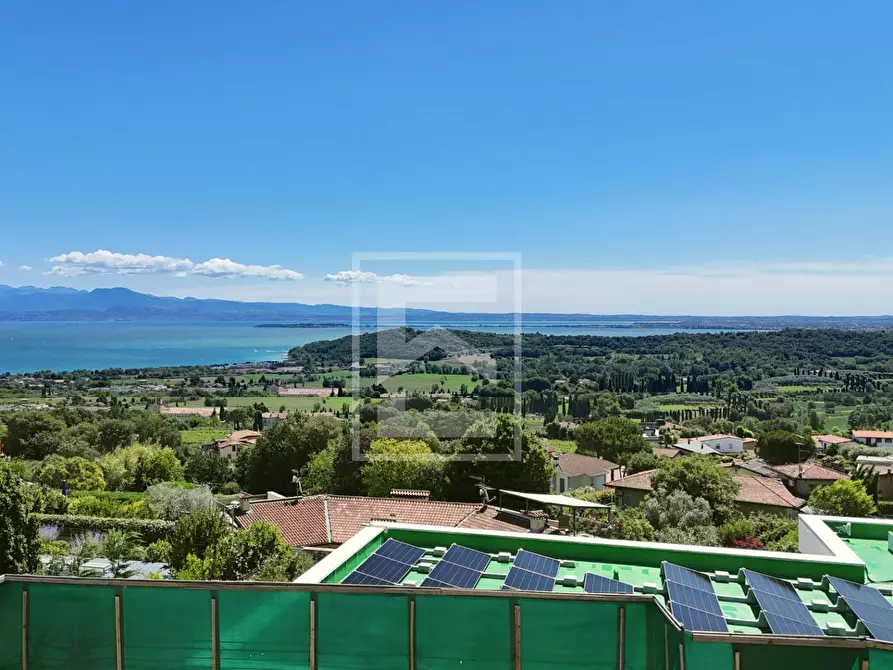 Immagine 8 di Villa in vendita  in Via barcuzzi a Lonato del Garda
