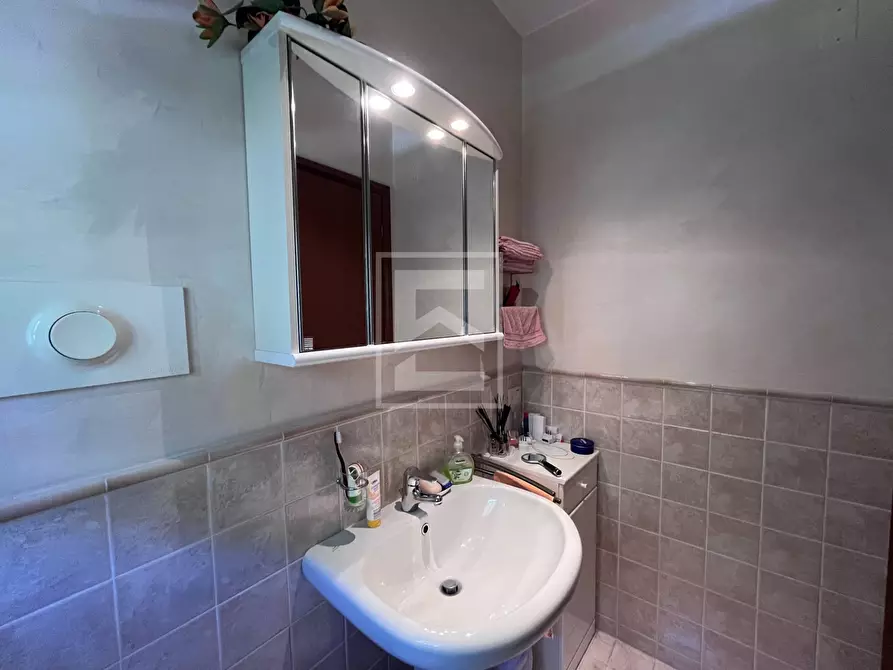 Immagine 28 di Villetta a schiera in vendita  in via castellana 61 a Calvagese Della Riviera