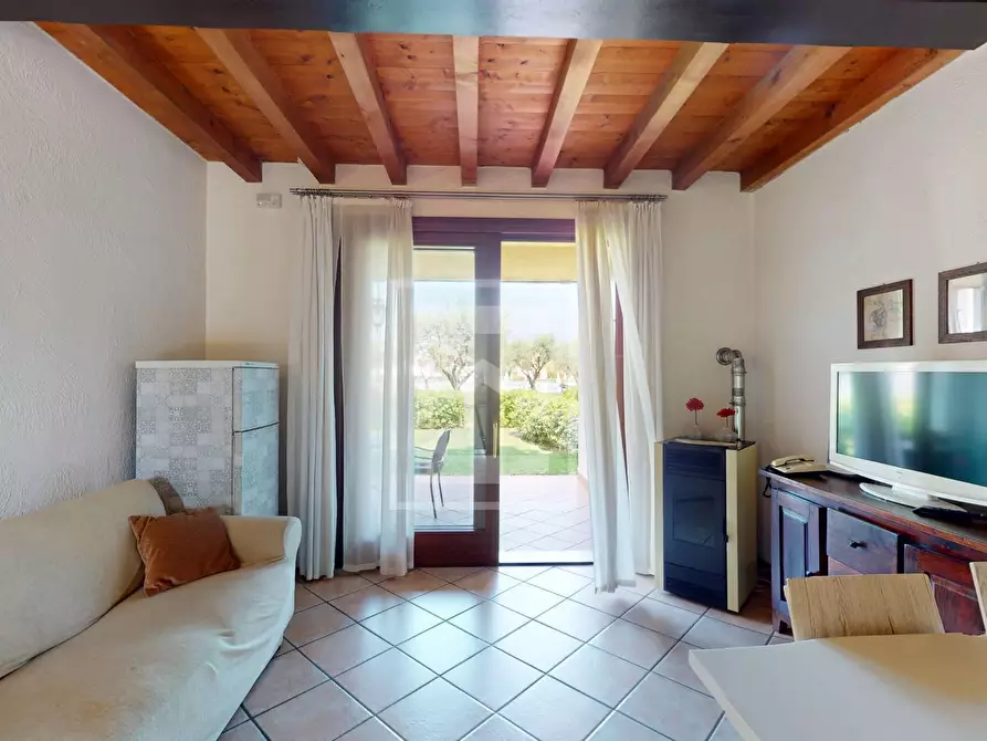 Immagine 5 di Appartamento in vendita  in Località Sermana 1 a Peschiera Del Garda