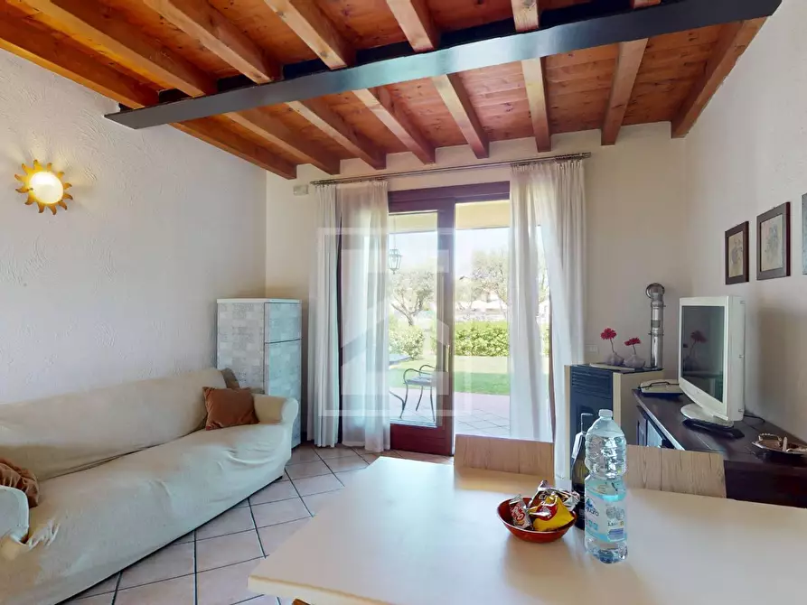 Immagine 1 di Appartamento in vendita  in Località Sermana 1 a Peschiera Del Garda