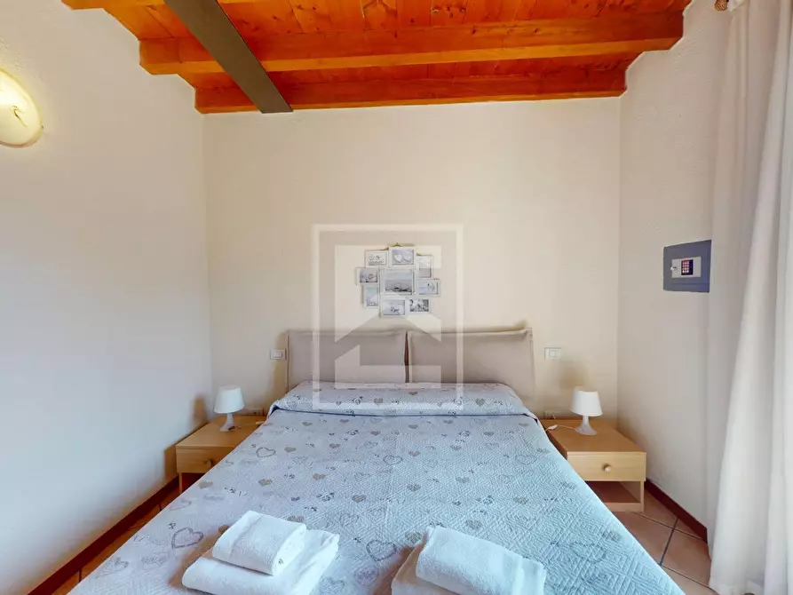 Immagine 9 di Appartamento in vendita  in Località Sermana 1 a Peschiera Del Garda