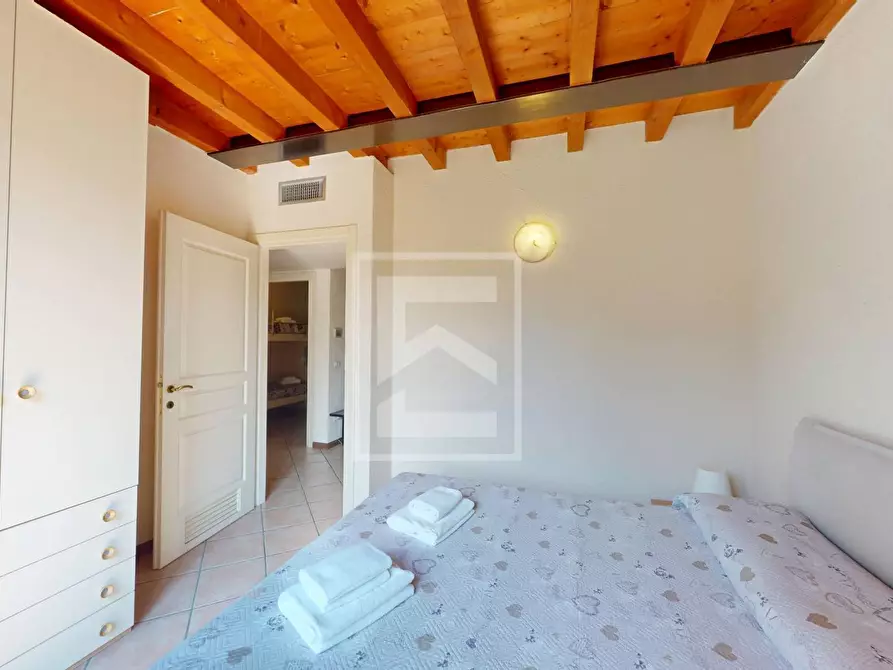 Immagine 10 di Appartamento in vendita  in Località Sermana 1 a Peschiera Del Garda
