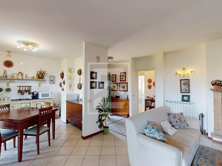 Immagine 3 di Casa semindipendente in vendita  in VIA VALLETTE 1 a San Felice Del Benaco
