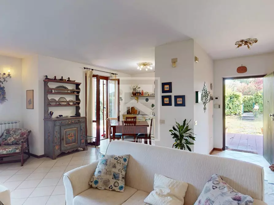 Immagine 8 di Casa semindipendente in vendita  in VIA VALLETTE 1 a San Felice Del Benaco