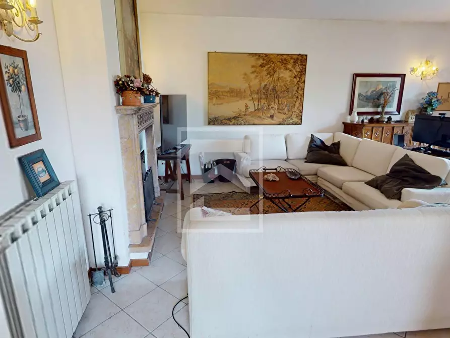 Immagine 9 di Casa semindipendente in vendita  in VIA VALLETTE 1 a San Felice Del Benaco