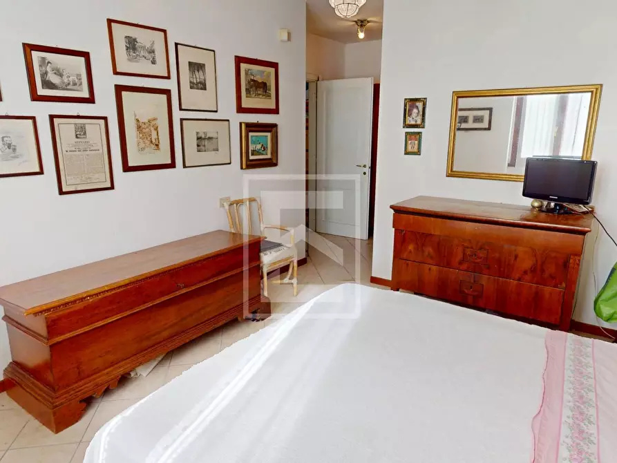 Immagine 11 di Casa semindipendente in vendita  in VIA VALLETTE 1 a San Felice Del Benaco