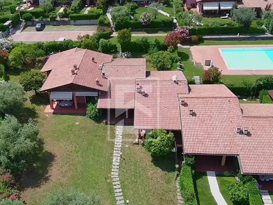 Immagine 23 di Casa semindipendente in vendita  in VIA VALLETTE 1 a San Felice Del Benaco
