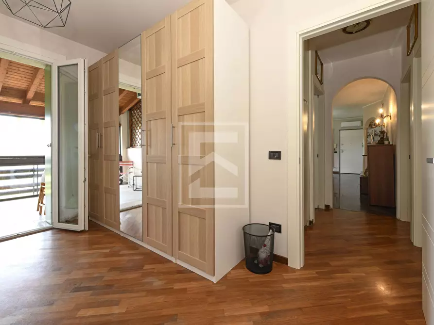 Immagine 19 di Appartamento in vendita  in Via Emanuele Anselmi a Desenzano Del Garda