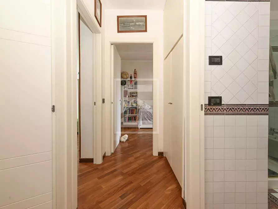 Immagine 11 di Appartamento in vendita  in Via Emanuele Anselmi a Desenzano Del Garda