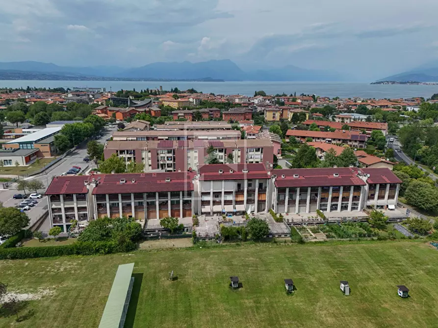 Immagine 26 di Appartamento in vendita  in Via Emanuele Anselmi a Desenzano Del Garda