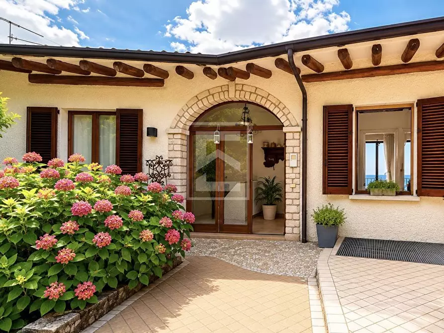 Immagine 2 di Casa semindipendente in vendita  in via serniga 44 a Calvagese Della Riviera