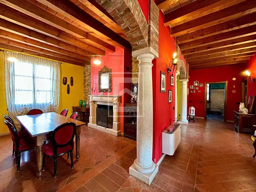 Immagine 18 di Rustico / casale in vendita  in Via Cesare Battisti a Roccafranca
