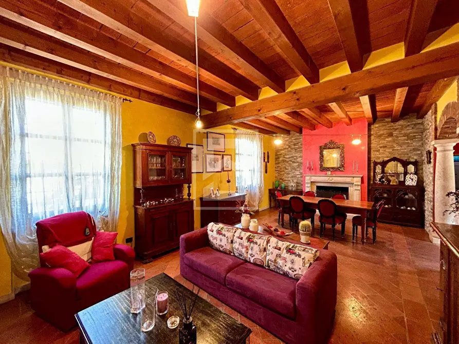 Immagine 14 di Rustico / casale in vendita  in Via Cesare Battisti a Roccafranca