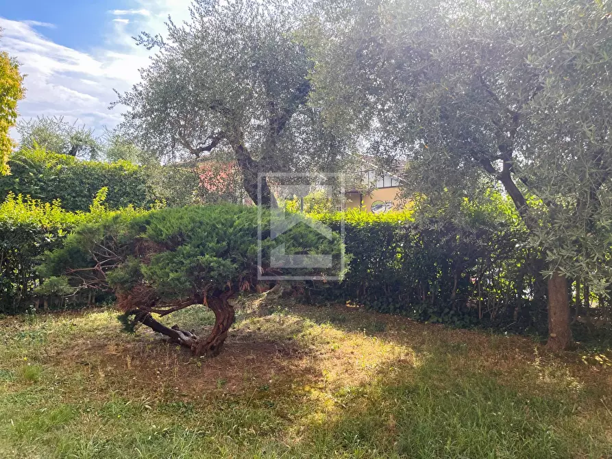 Immagine 3 di Appartamento in vendita  in via SARCA 9 a Desenzano Del Garda