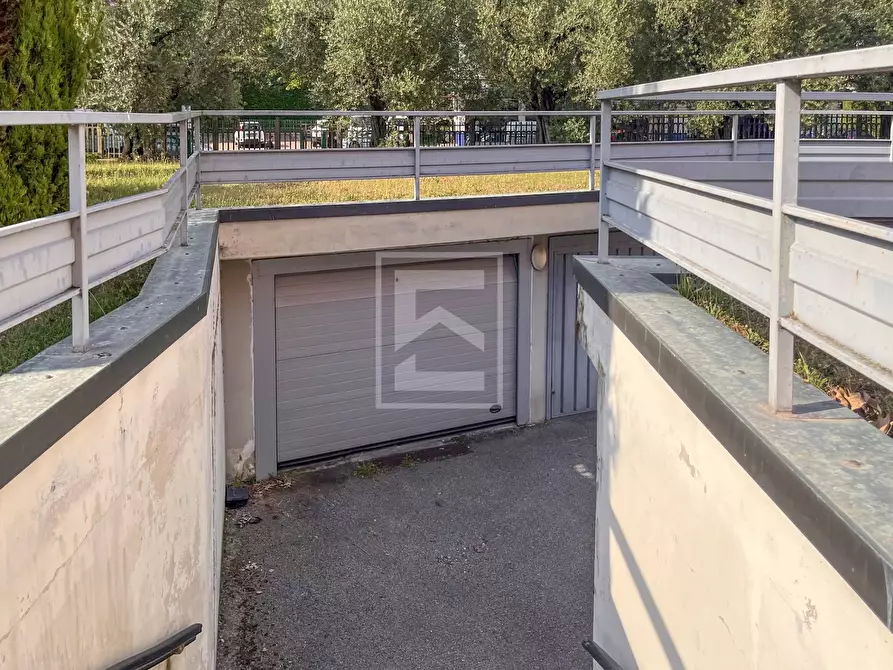 Immagine 33 di Appartamento in vendita  in via SARCA 9 a Desenzano Del Garda
