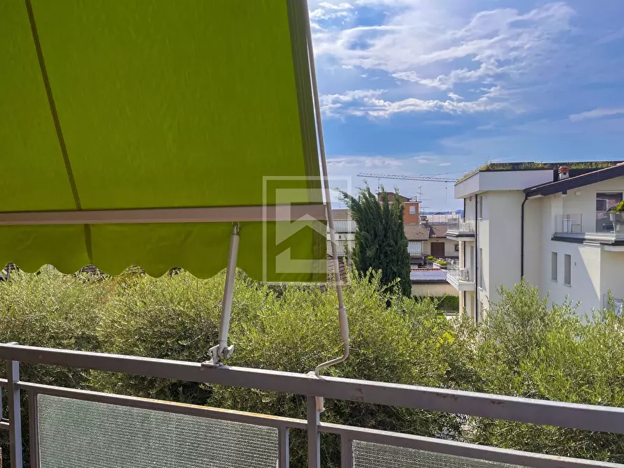 Immagine 24 di Appartamento in vendita  in via SARCA 9 a Desenzano Del Garda